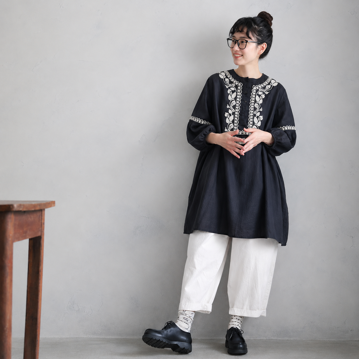 M-3XL 棉混 刺繍 ランタンスリーブ 無地 花模様 レトロ チュニック M ブラック