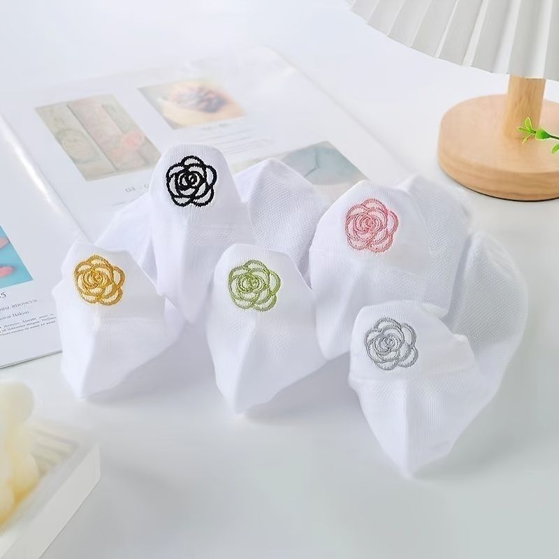 人気上昇中 刺繍 犬 花模様 汗吸収 高通気 ソックス フリー ブラック犬