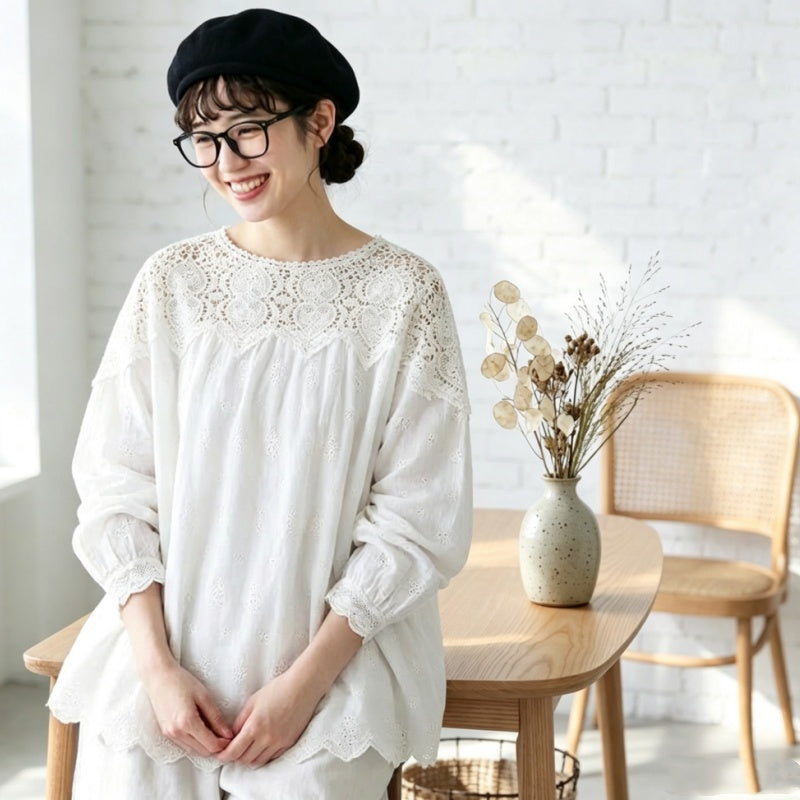 L-XL ほのかな甘さの大人レースブラウス L ホワイト
