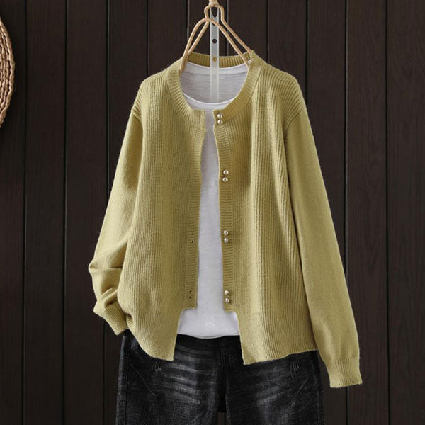 S-3XL ビーズボタンが可愛いニットカーディガン S アイボリー