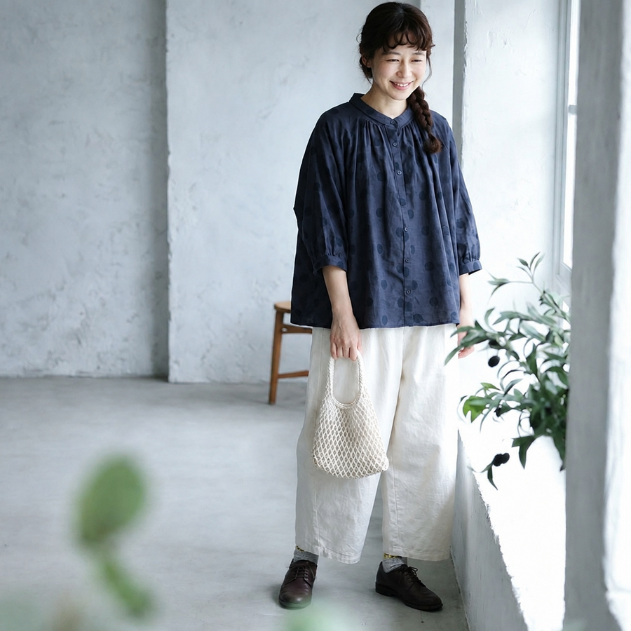 【ゆったり】可愛いドット柄シャツ S/M/L 体型カバー さらっと着られて、毎日着たくなる！ S ネイビー