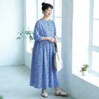 【一枚で涼しげ】ゆったり細チェック・七分袖・大人ナチュラルロング丈｜花刺繍入り綿麻ワンピース M 写真通り