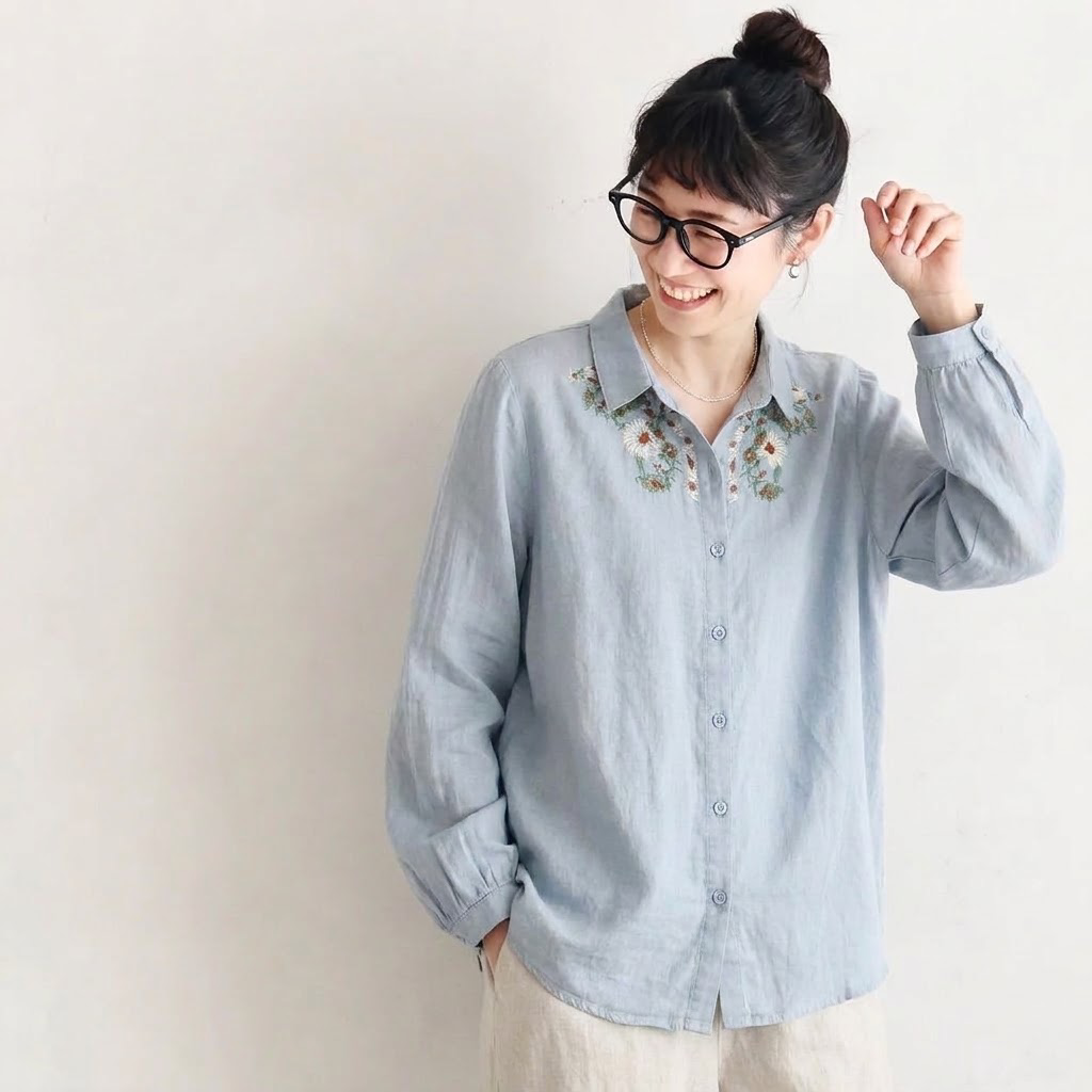 ML 着回し自在！ 無地 長袖 刺繍 花模様 清新 シャツ M ホワイト