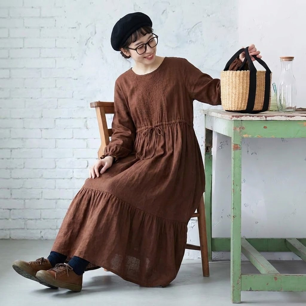 フリーサイズ 刺繍デザイン ウエストリボン ティアード ポケット付き ロングワンピース フリー ブラウン